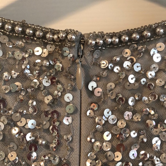 Adrianna Papell silver sequin evening gown - Picture 4 of 7